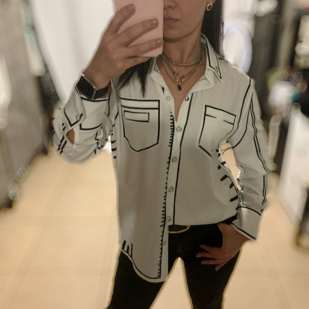 Stylish Black and White Women's Top